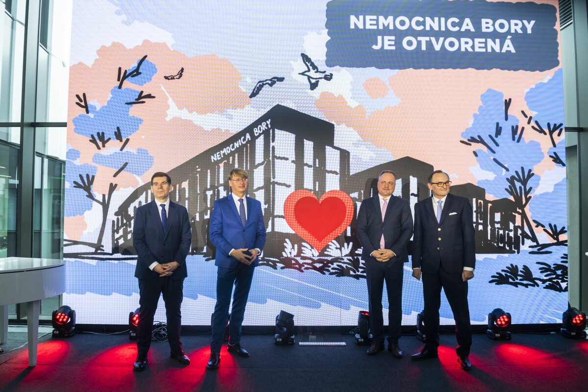 Slávnostné otvorenie nemocnice Bory v Bratislave.