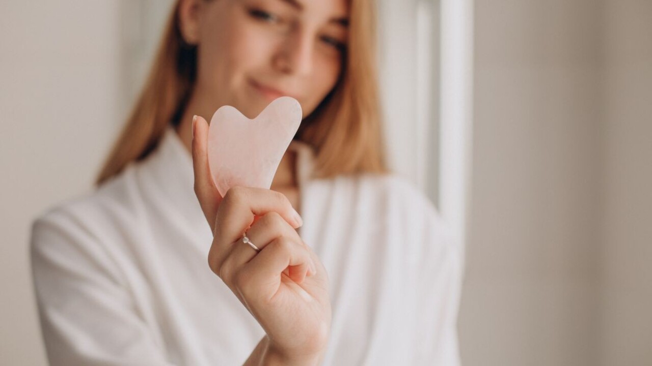 Lifting pre pleť za pár eur: Vďaka tejto pomôcke porazíte vrásky aj samy doma