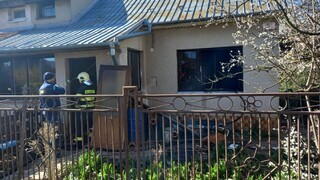 Požiar rodinného domu v Dubnici nad Váhom si vyžiadal niekoľko obetí
