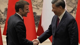 Macron sa stretol s čínskym prezidentom. Spolieha sa, že Peking privedie Rusko k rozumu
