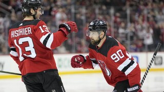 NHL: Tatar prispel gólom k triumfu New Jersey, Seattle prvýkrát do play off