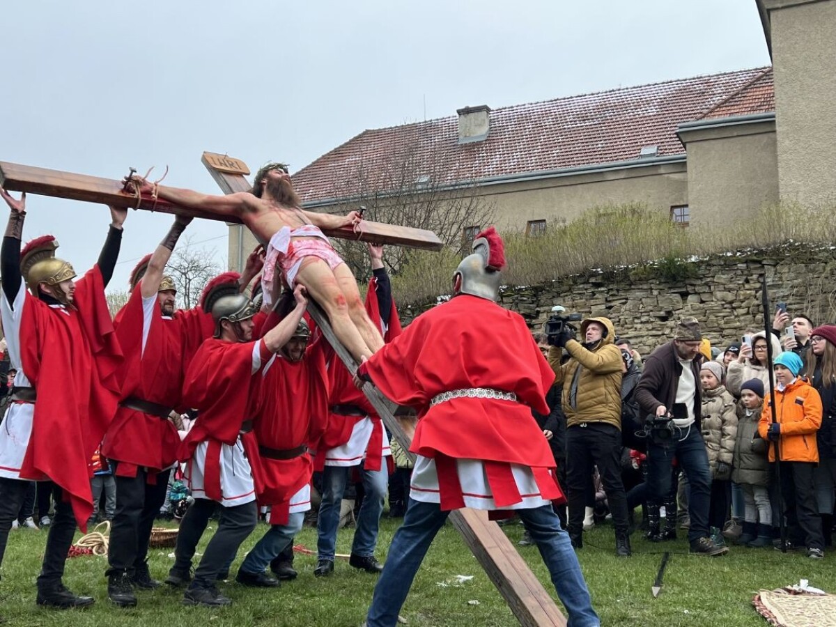 Živá krížová cesta na Veľký piatok v Prešove