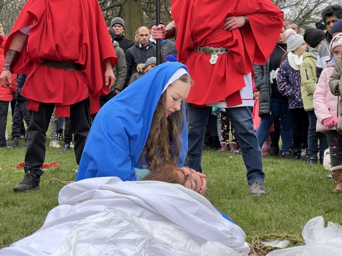Živá krížová cesta na Veľký piatok v Prešove