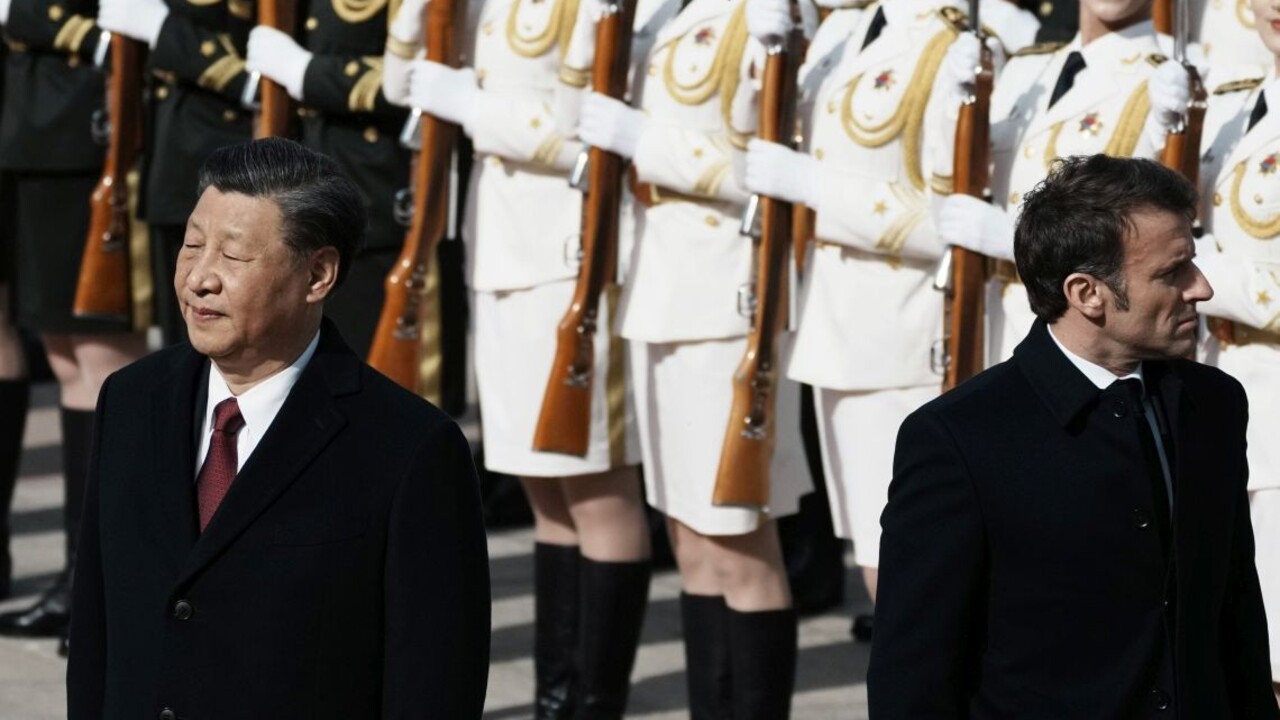 Jedinou cestou k ukončeniu konfliktu na Ukrajine je politická dohoda, vyhlásil Si Ťin-pching