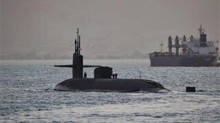 USA presunuli na Blízky východ ponorku na jadrový pohon. Je schopná niesť desiatky rakiet Tomahawk