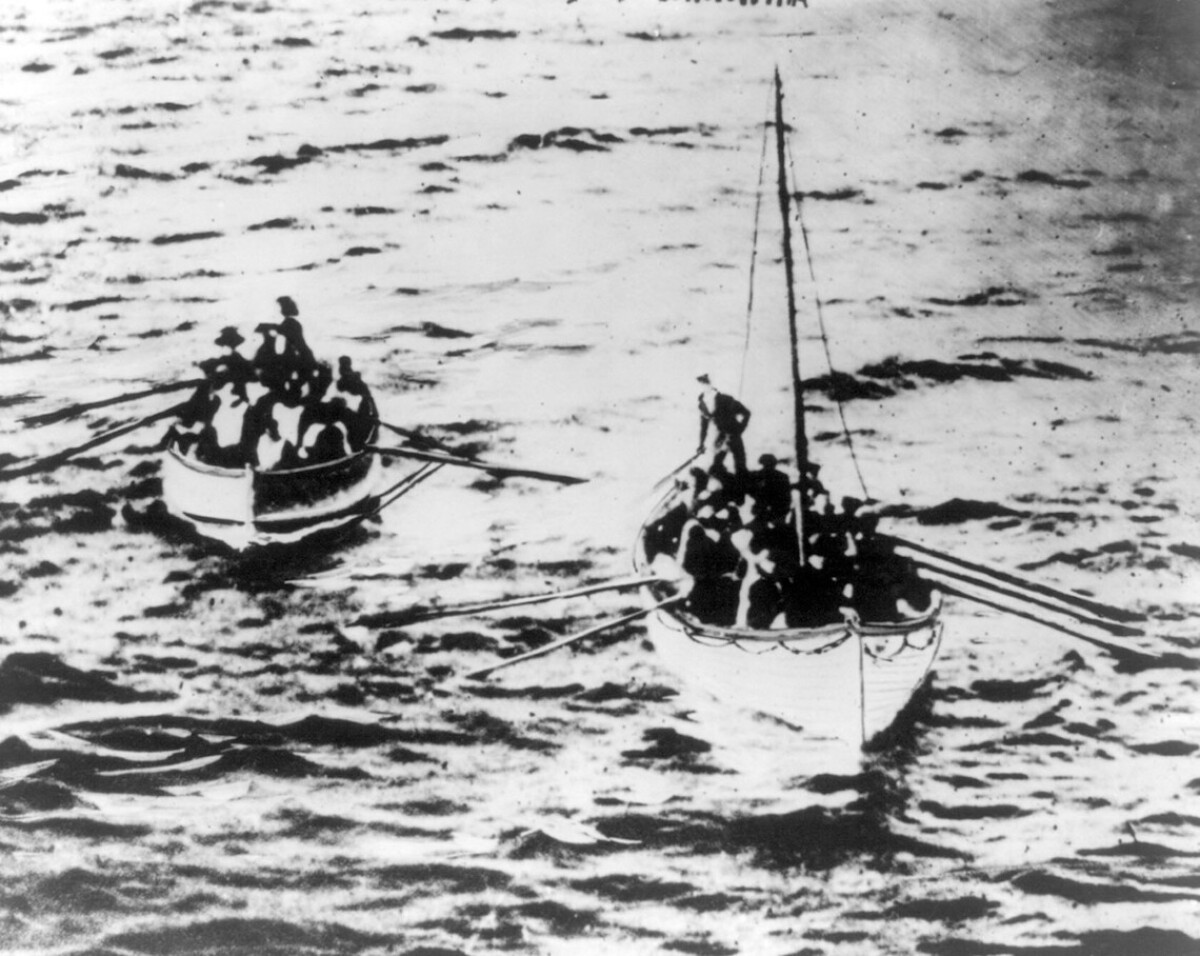 Záchranné člny z Titanicu, ktoré sa plavili ku Carpathii