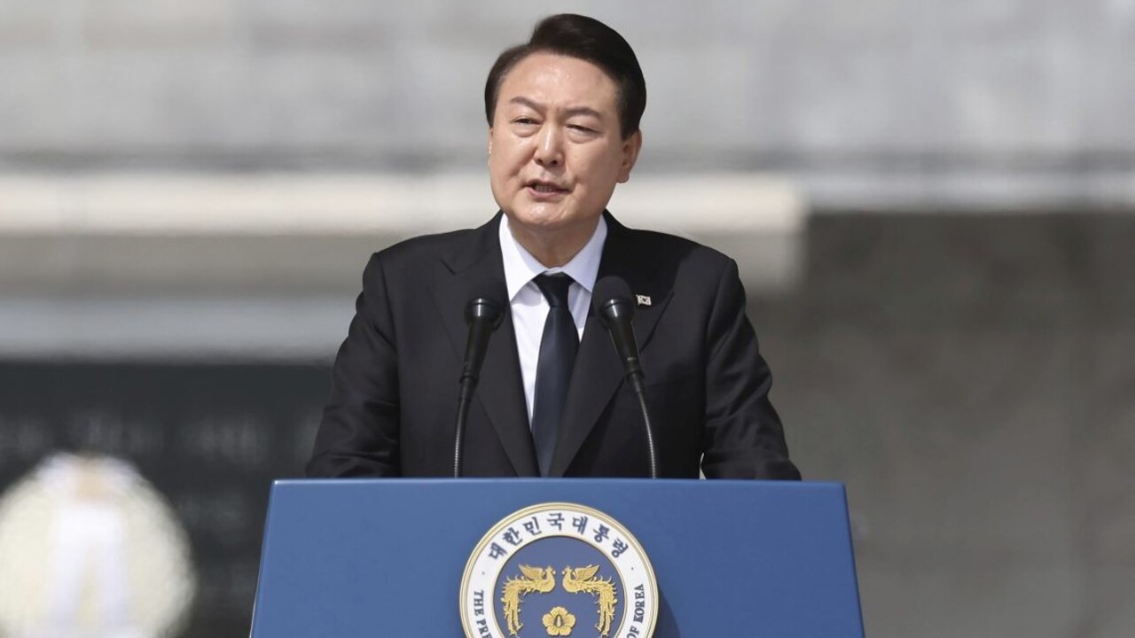 Soul mení postoj, juhokórejský prezident naznačil možnosť vojenskej pomoci Ukrajine
