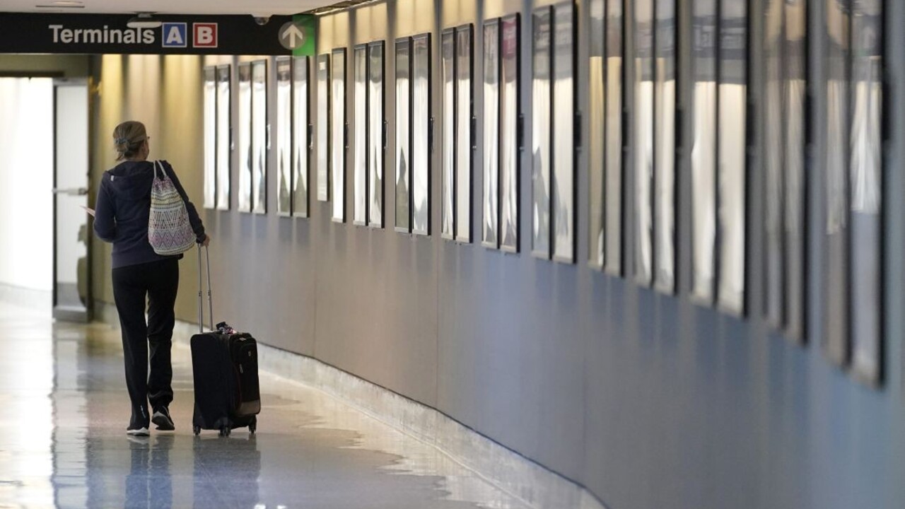 Z letiska v Toronte ukradli kontajner s cennosťami za milióny eur. Podľa polície išlo o veľmi zriedkavý čin