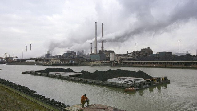 Obmedzenie emisií aj uhlíkové clo. EÚ schválila ďalšiu časť balíka klimatických noriem