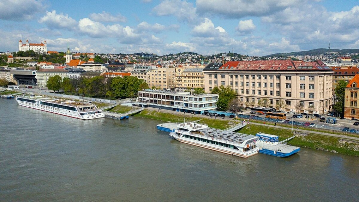 Lodná osobná doprava na Dunaji