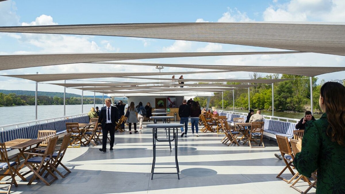 Lodná osobná doprava na Dunaji