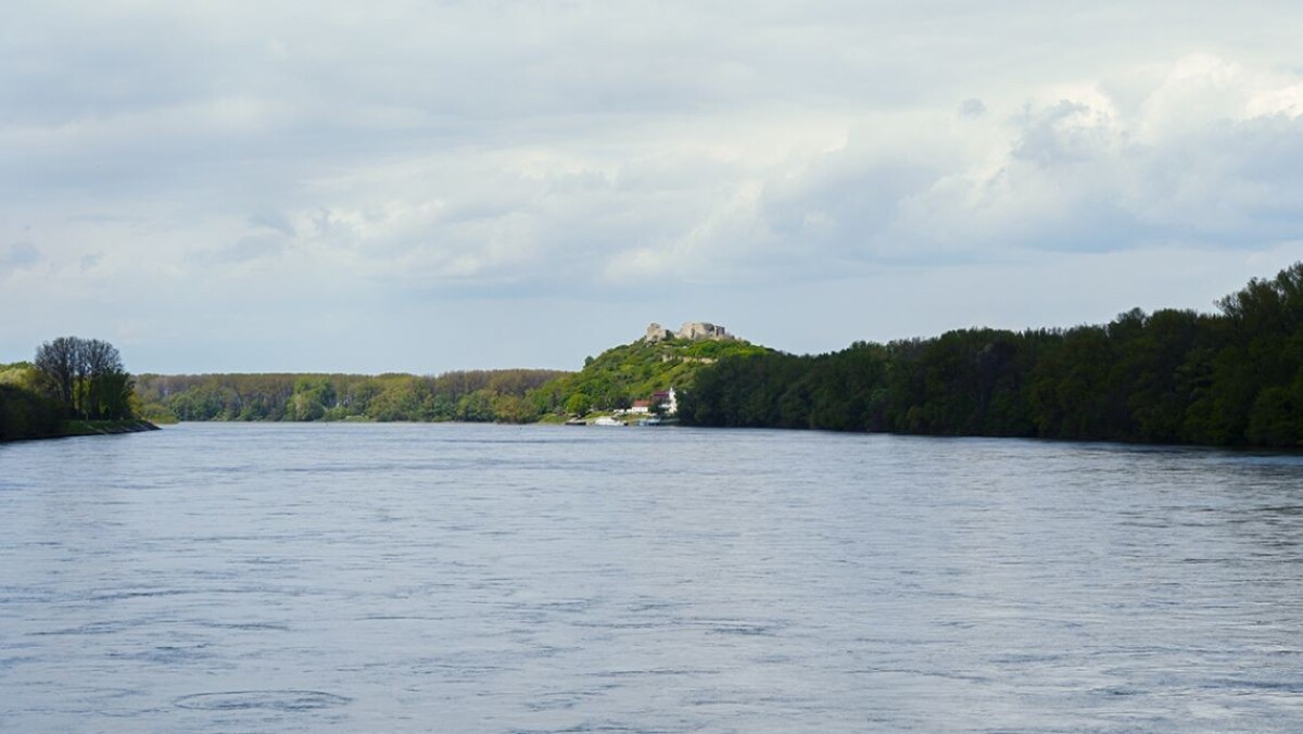 Lodná osobná doprava na Dunaji