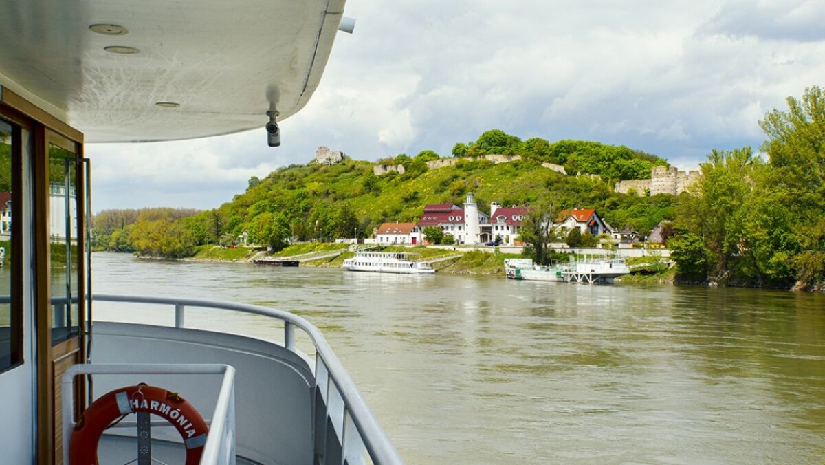 Lodná osobná doprava na Dunaji