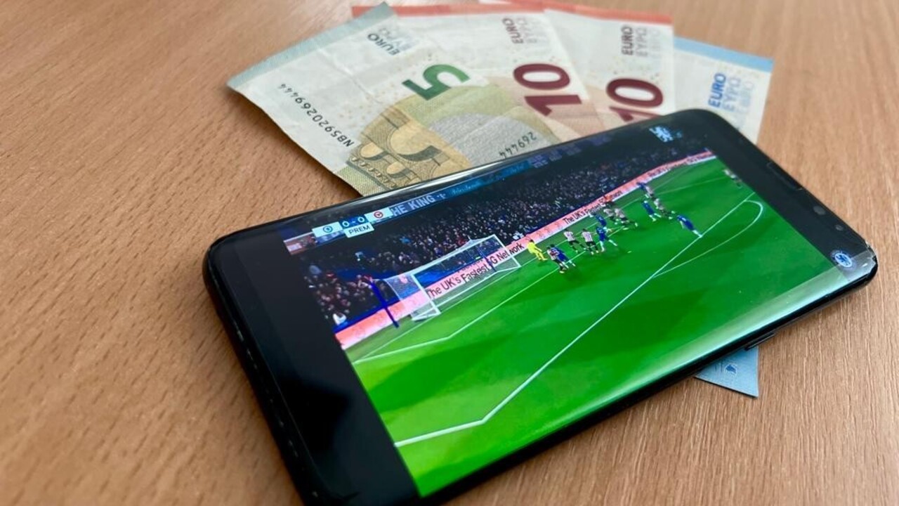 Mladá Bratislavčanka prišla o tisíc eur. Naletela na podvodný inzerát