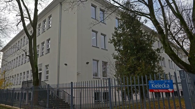 Spor o špiónske hniezdo. Poľsko obsadilo budovu školy pre deti ruských diplomatov