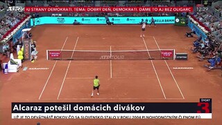 Alcaraz zdolal Bulhara Dimitrova a dostal sa do osemfinále na Madrid Open