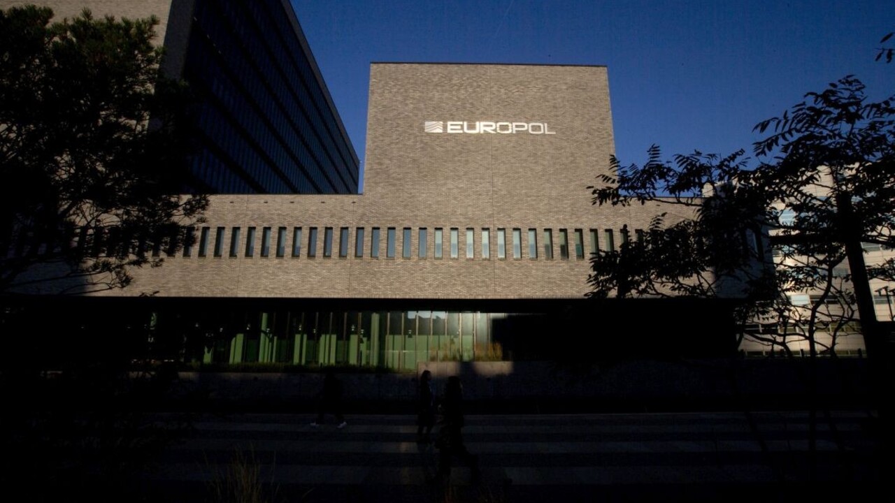 Europol pri akcii na dark webe zatkol takmer tristo predajcov drog, zhabal aj zbrane
