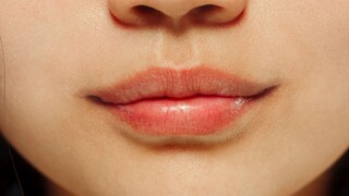 Červené, fialové alebo takmer čierne? Farba pier naznačuje zdravotný stav