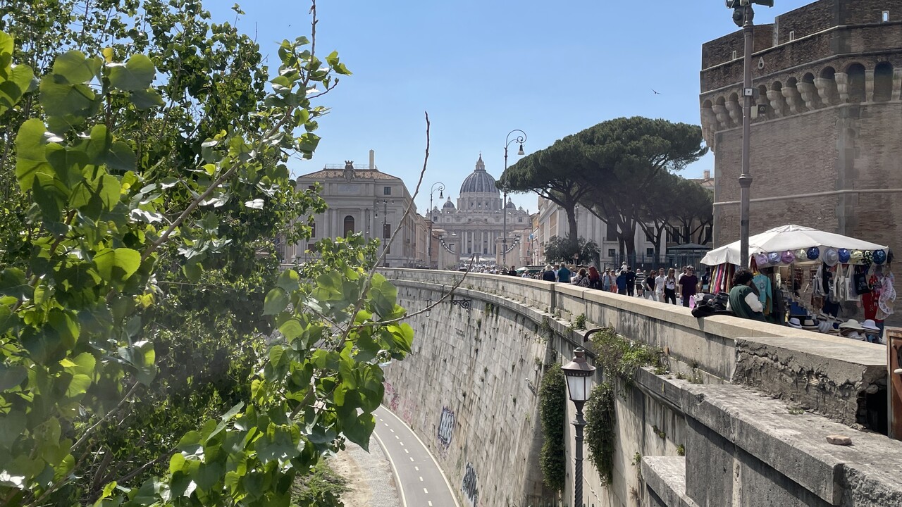 Výhľad na Vatikán z Anjelského mostu