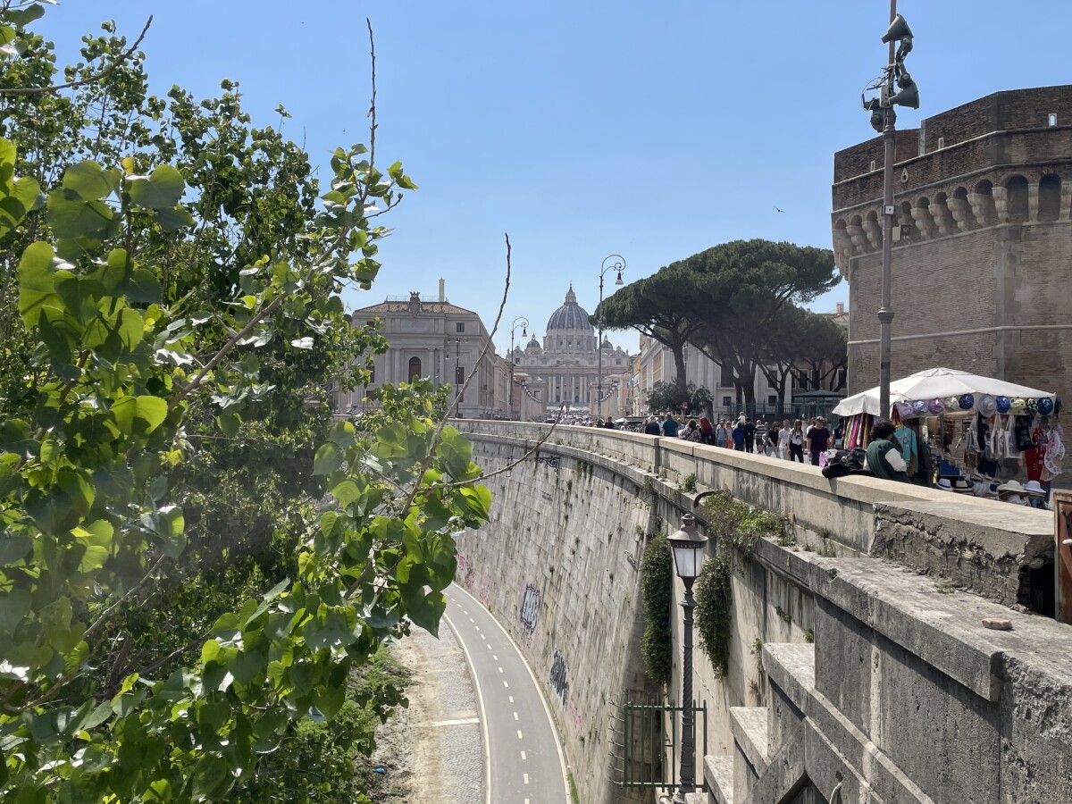 Výhľad na Vatikán z Anjelského mostu