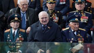 Lukašenka vraj do Moskvy donútili letieť aj napriek chorobe, špekulujú médiá