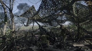 Ukrajina vedie tvrdé boje. Podaril sa jej úspešný protiútok pri Bachmute, píše ISW