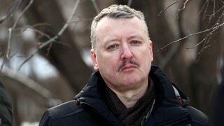 Provojnoví nacionalisti vstupujú do politiky, vedie ich Strelkov. Chcú zachrániť Rusko