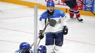 Kazašskí hokejisti vyhrali nad Nórmi po nájazdoch, rozhodol kapitán Starčenko