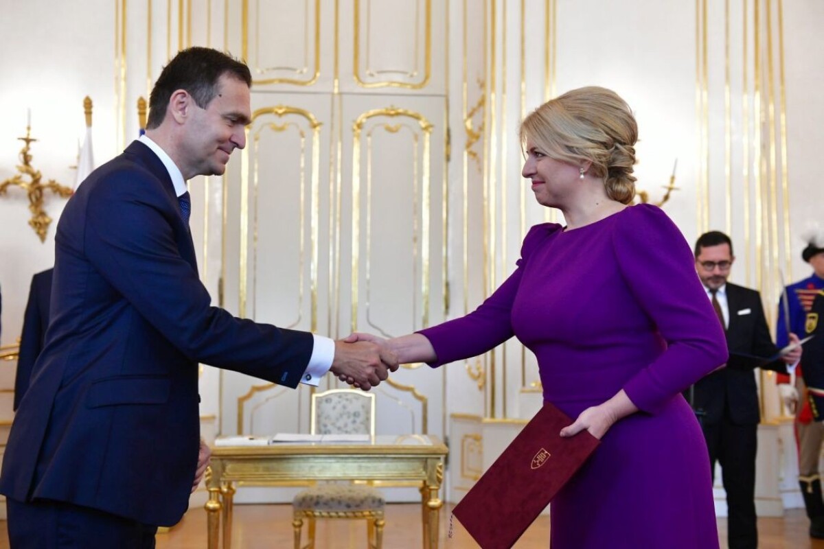 Menovanie_úradnícka vláda