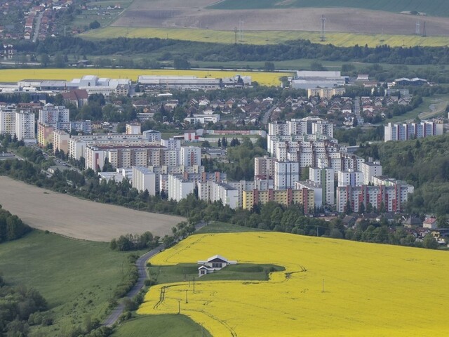 Máte v pláne kúpu bytu či domu? Pozrite sa, v ktorých krajoch a ako zlacneli reality