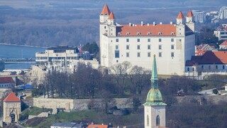 Slovensko má rozvrátené verejné financie. Zvládne nová vláda napraviť škody?