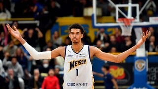 San Antonio Spurs má právo prvého výberu v drafte. Vybrať si môže generačný talent od čias LeBrona Jamesa