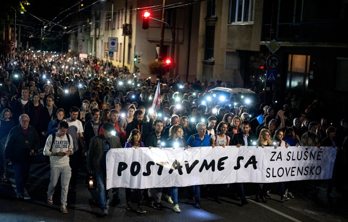 Slováci protestovali proti vláde a kurupcii