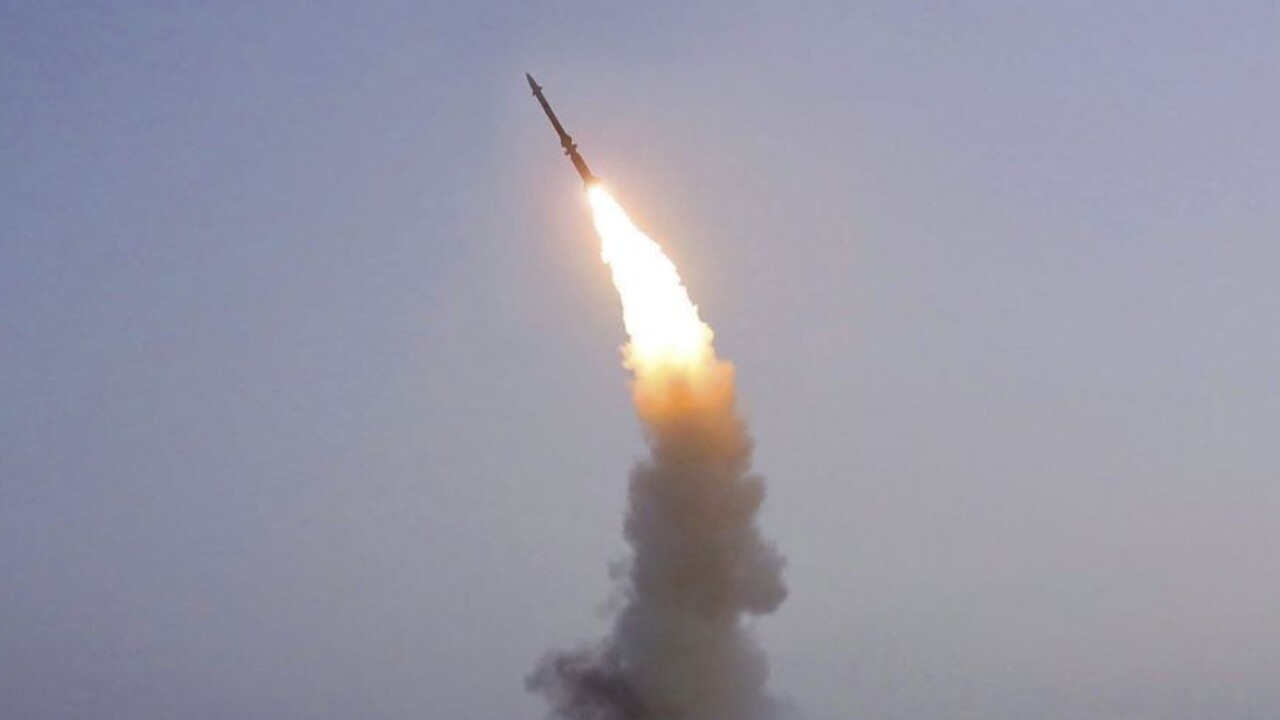 V Poľsku našli hlavicu rakety, ktorá dopadla do lesa: Je neobvyklá, pretože je vyrobená z betónu