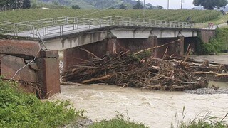 Taliani sa spamätávajú z ničivých záplav. Bez domova sa ocitli tisícky ľudí