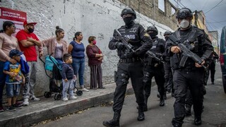 Ozbrojenci zaútočili na účastníkov amatérskej rely v Mexiku, zomrelo desať ľudí