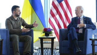 Biden sa stretol so Zelenským, ohlásil nový balíček vojenskej pomoci pre Ukrajinu