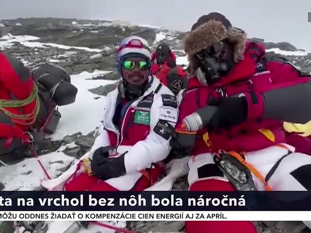 Bývalý vojak sa zapísal do histórie. Zdolal Mount Everest bez nôh
