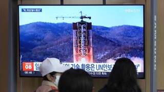 KĽDR informovala Japonsko, že vypustí satelit. Zostrelíme akúkoľvek raketu, reaguje Tokio