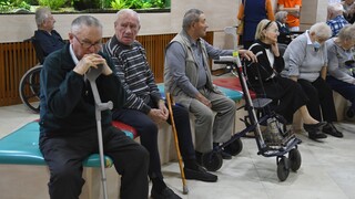 Dôchodcovia sa môžu tešiť. Vieme, kedy im sociálna poisťovňa vyplatí plnohodnotný 13. dôchodok