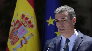 Sánchez vyhlásil predčasné voľby. Za nečakaným krokom je úspech konzervatívcov
