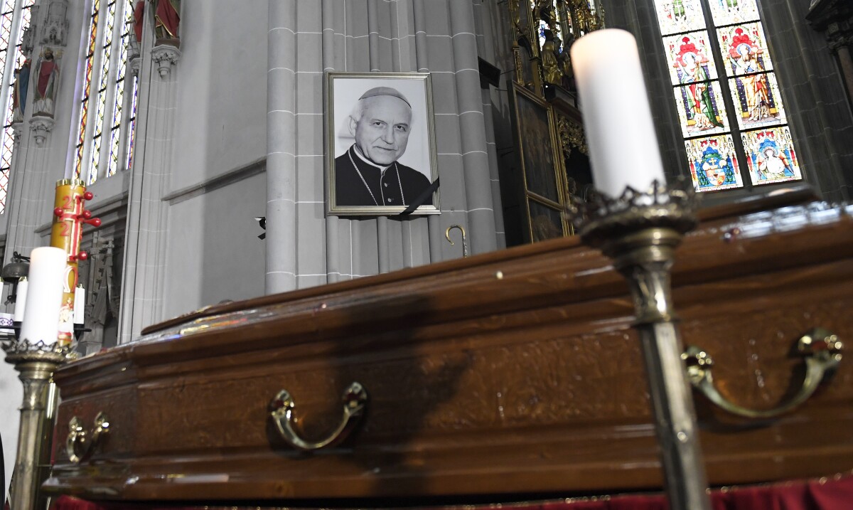 Pohreb arcibiskupa Alojza Tkáča.