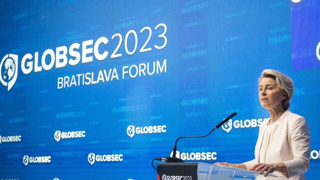Konferencia GLOBSEC sa skončila. Posledný deň sa objavili aj Macron a von der Leyenová