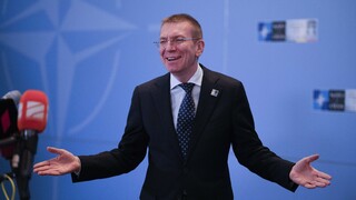 Lotyši majú nového prezidenta. Parlament za hlavu štátu zvolil ministra zahraničných vecí Rinkévičsa