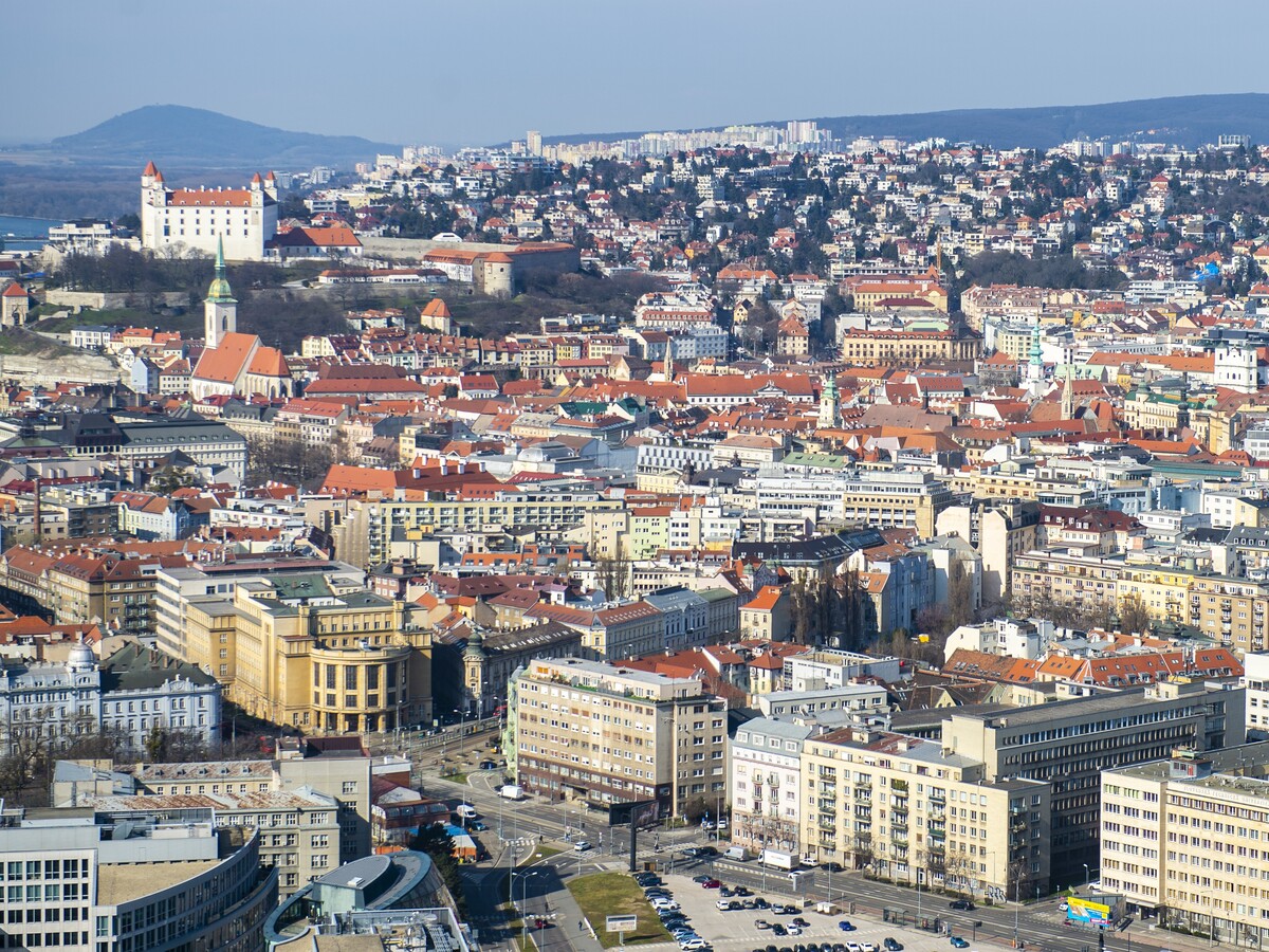 Bratislava čelí masívnemu kybernetickému útoku. Vypadlo niekoľko systémov