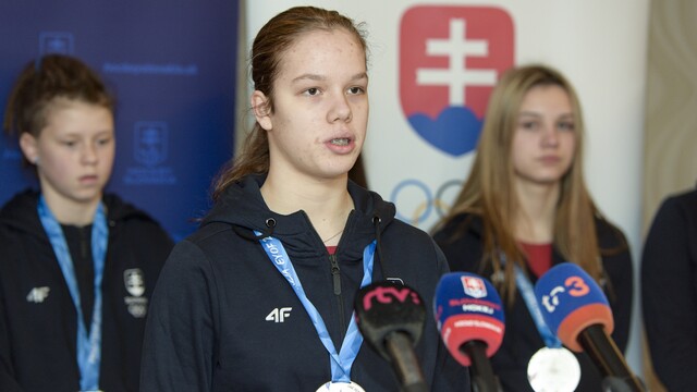 Obrovský úspech talentovanej hokejistky zo Slovenska. Lopušanová je tretia najlepšia hráčka na svete