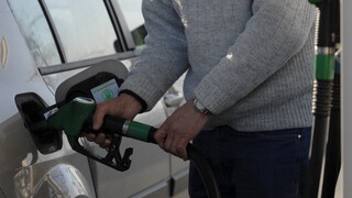 Palivá zrejme zdražejú, cena ropy stúpla. Spôsobil to konflikt na Blízkom východe