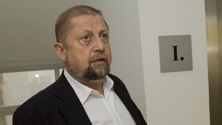 Prezidentmi chcú byť Forró aj Harabin. 20-tisíc vyzbieraných podpisov odovzdal aj Danko