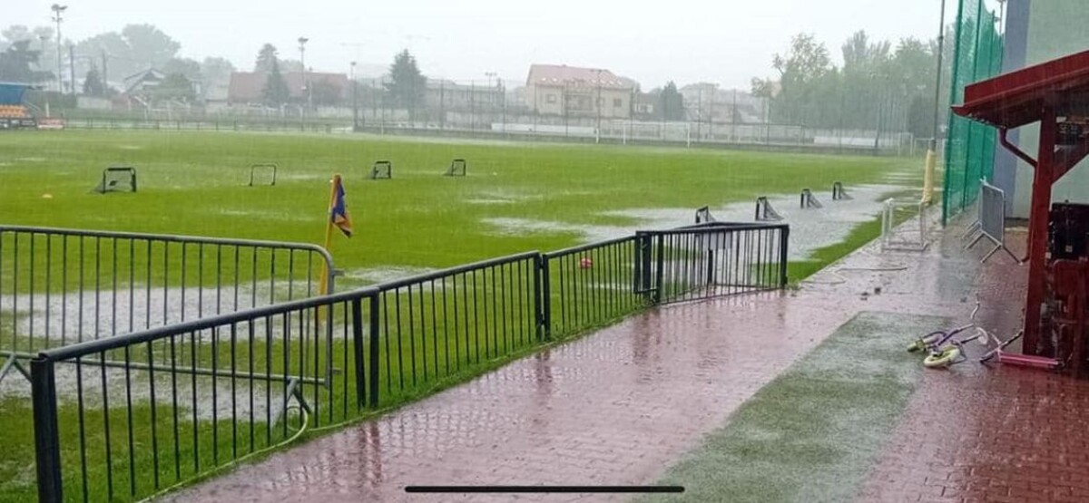 Zaplavená ulica v Bratislave