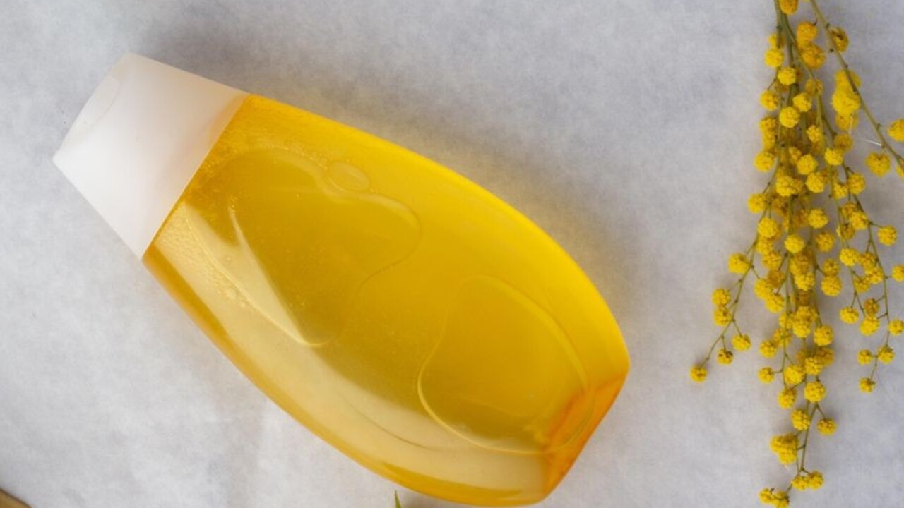 Detský olej nie je len pre bábätká: Rozmotá retiazky, odstráni žuvačky aj tieto fľaky